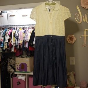 Anthropologie HD in Paris size 4 lace dress